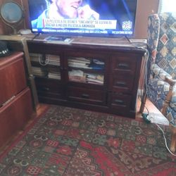Tv Stand Dresser $150