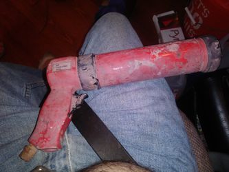 SUNPRO AIR POWERED CAULKING GUN
