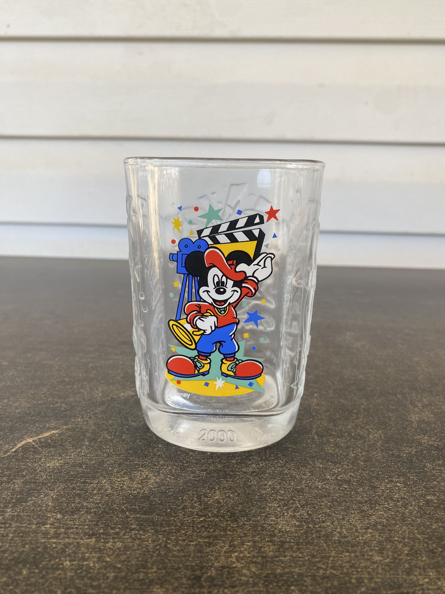 MCDONALD'S DISNEY WORLD 2000 CELEBRATION GLASS ~ HOLLYWOOD STUDIOS