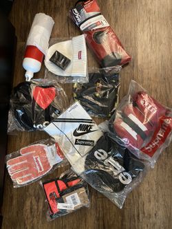 Supreme beanies and accessories 18-20
