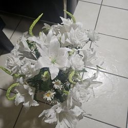 Beautiful Table Centerpiece