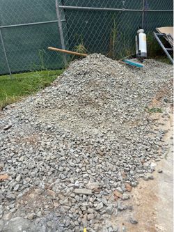 Free gravel