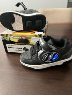 Authentic Heelys - 12Youth