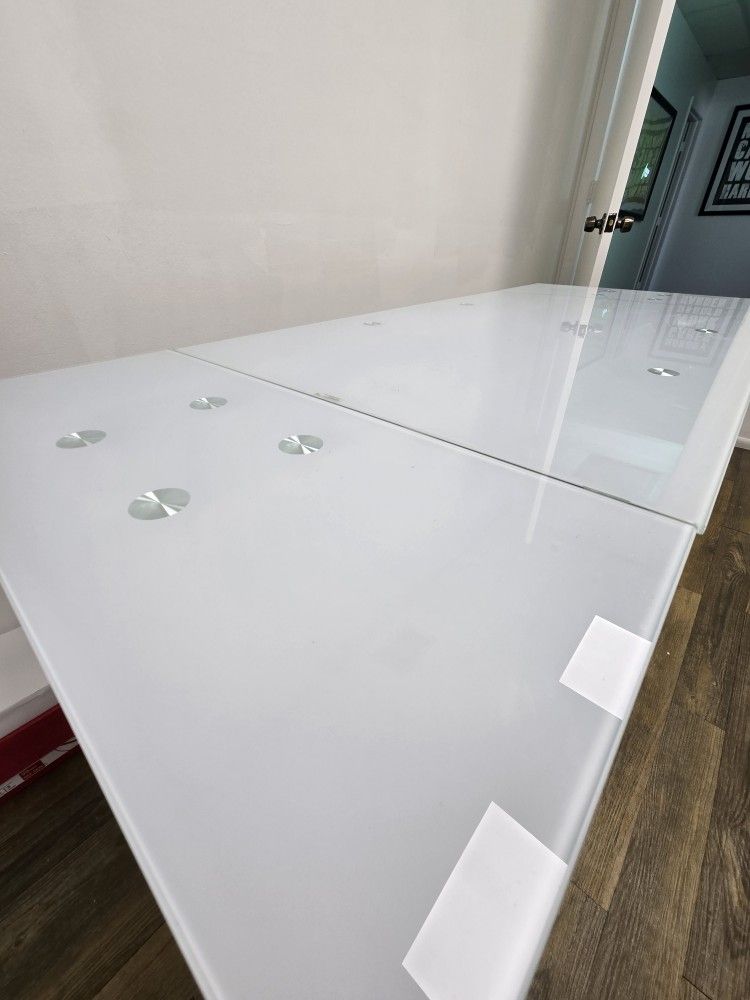 Wolcott Ana Luxury Glass and Chrome Extendable Dining Table - New