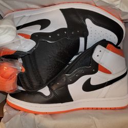 Air Jordan 1 High "Electro Orange" Size 10 $150