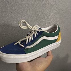 Vans size 6 men’s / 7.5 women’s