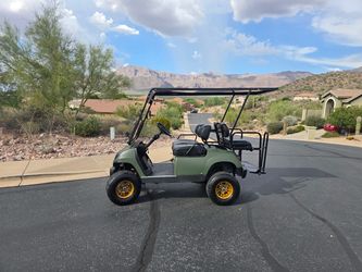 2000 Yamaha Gas Golf Cart
