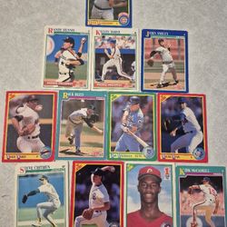 Baseball cards 12 pc. 