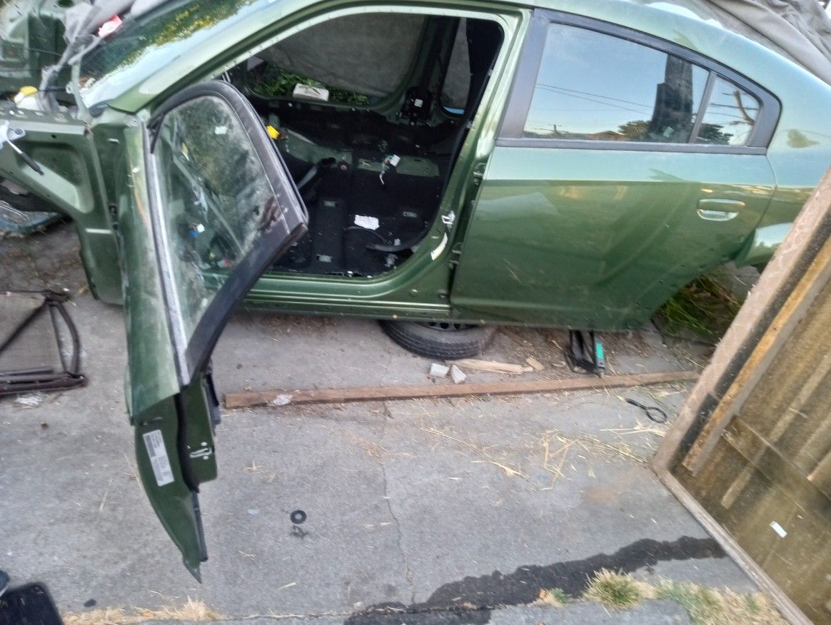 Windows Front Windshield Trunk