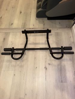 ProSource Pull Up Bar $20 OBO