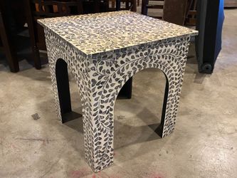 Vine Design Mother of Pearl Inlay Accent Table