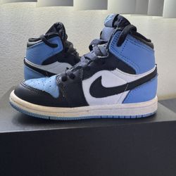 Toddler Jordan’s 1s 