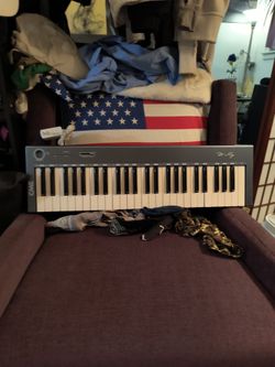 CMC M-Key MIDI Keyboard Controller