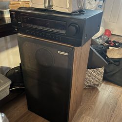 Insigna AM/FM STEREO RECEIVER NS-R2000