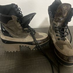 Louis Vuitton Combat Boots Size 8.5/9