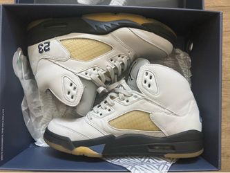 White A MA Mainere Jordan 5
