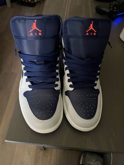 Jordan 1 mid