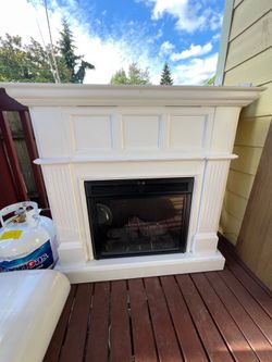 Electric Fireplace & Heater