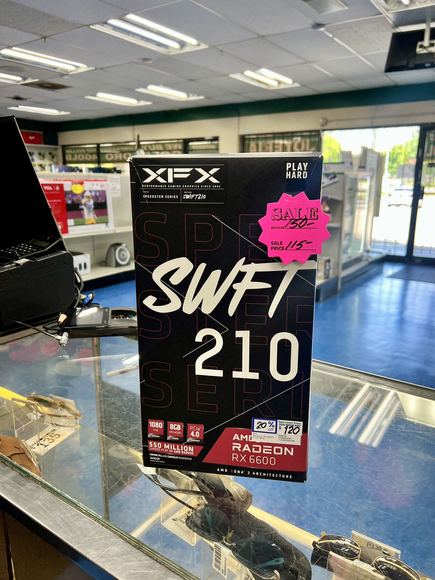 XFX Speedster SWFT 210 AMD Radeon RX6600 Graphics Card