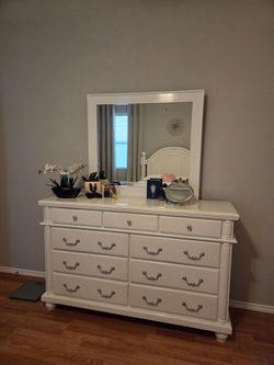 Wooden Dresser with Mirror