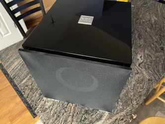 REL T/9i Subwoofer 10” 300 Watt (RMS)
