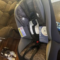 New Cosco 2 In 1 Convertible Car Seat