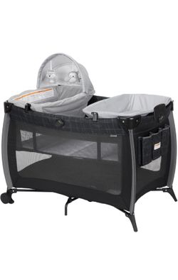 Safety 1st Play-and-Stay Play Yard, Easy fold, Full-Size Play Yard with Removable Full Bassinet, 