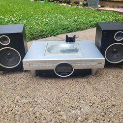 Emerson CD Stereo Player System