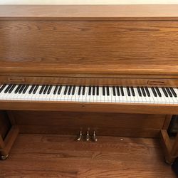 Baldwin Hamilton Piano