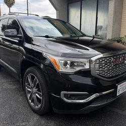 2018 GMC Acadia Denali 3rd Row 