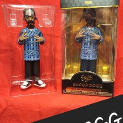 SNOOP DOGG PREMIUM FIGURE