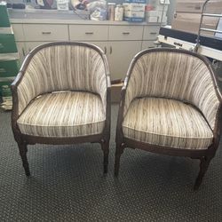 Accent Chairs 