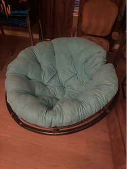 Large walnut finish papasan chair