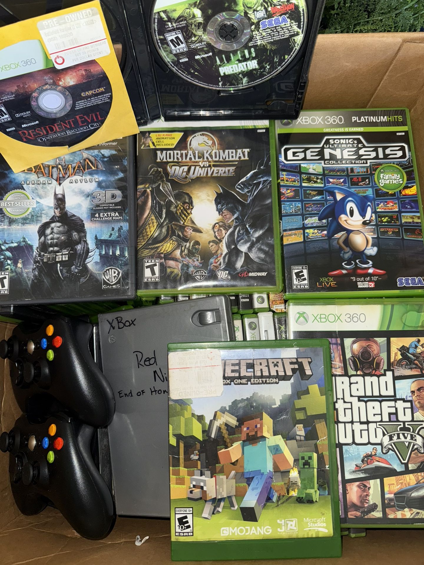 🎮 Xbox 360 Bundle – Minecraft, Mortal Kombat, GTA V (Disc 2), Resident Evil, Batman + More (44 Games + 2 Controllers)