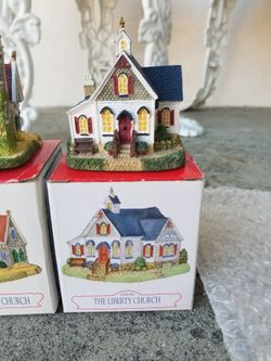 Vintage Liberty Falls-3 in Tall The Liberty Church for Christmas Villages