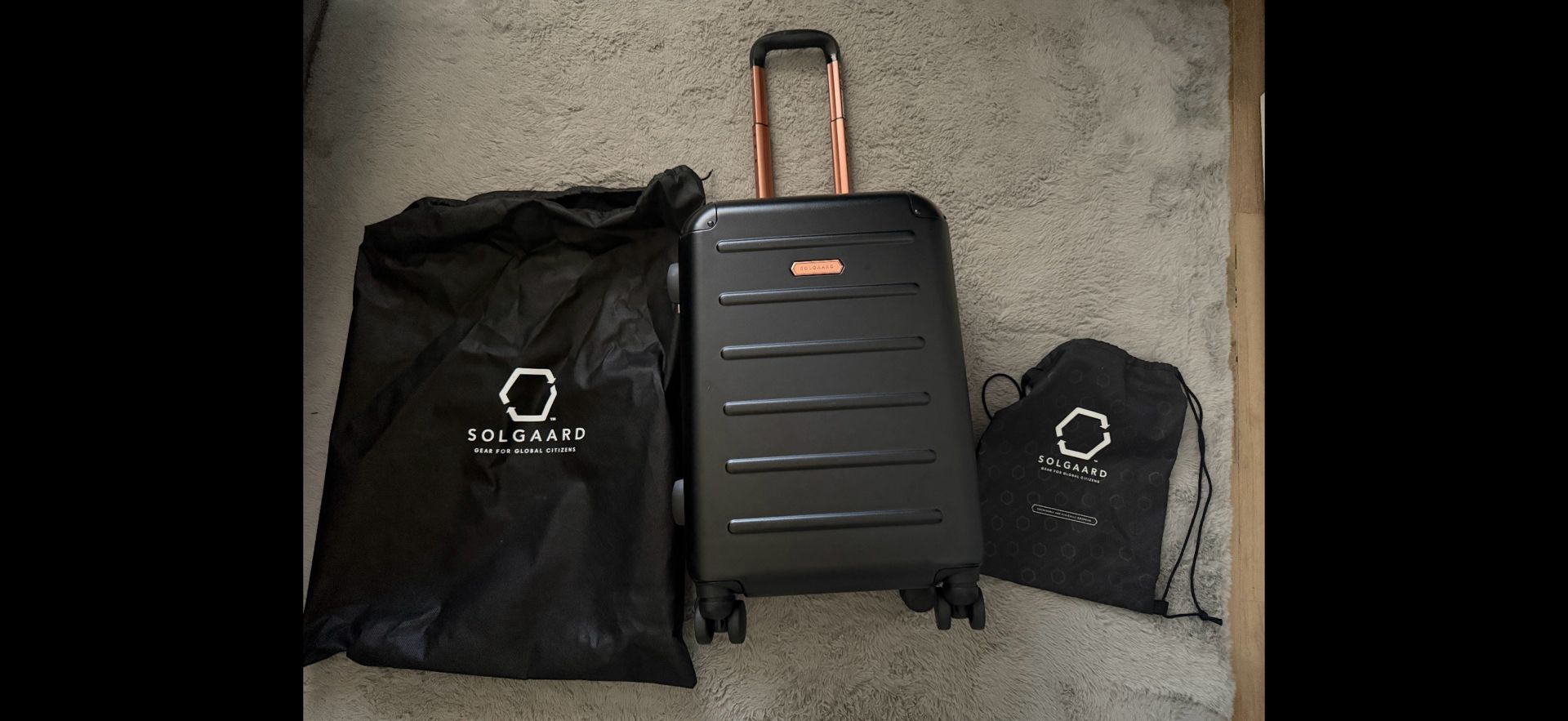 Solgaard - Carry On Closet Suitcase