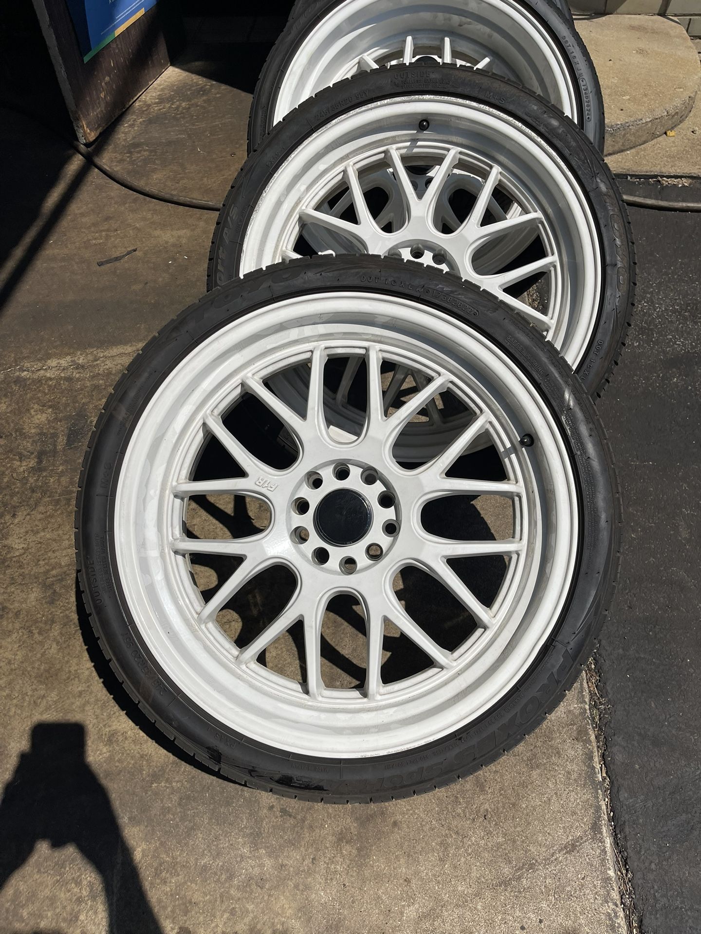 20” CUSTOM F1R RIMS