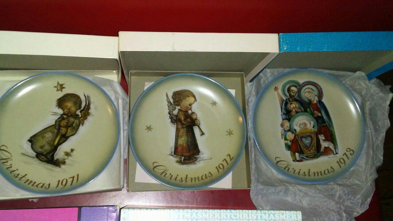 Collectible Schmid brothers christmas plates