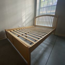 3 Piece Wood Bedroom Set