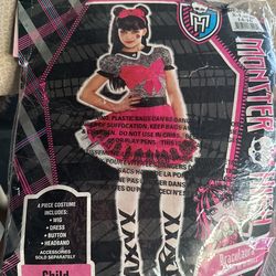 Draculaura