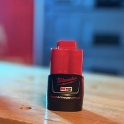 Milwaukee 2.0 red lithium m12 