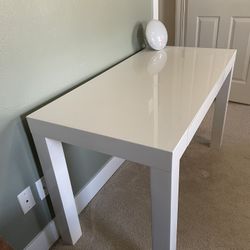 Parsons Desk