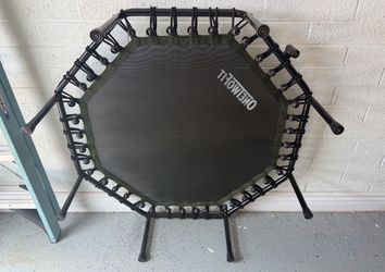 Workout trampoline