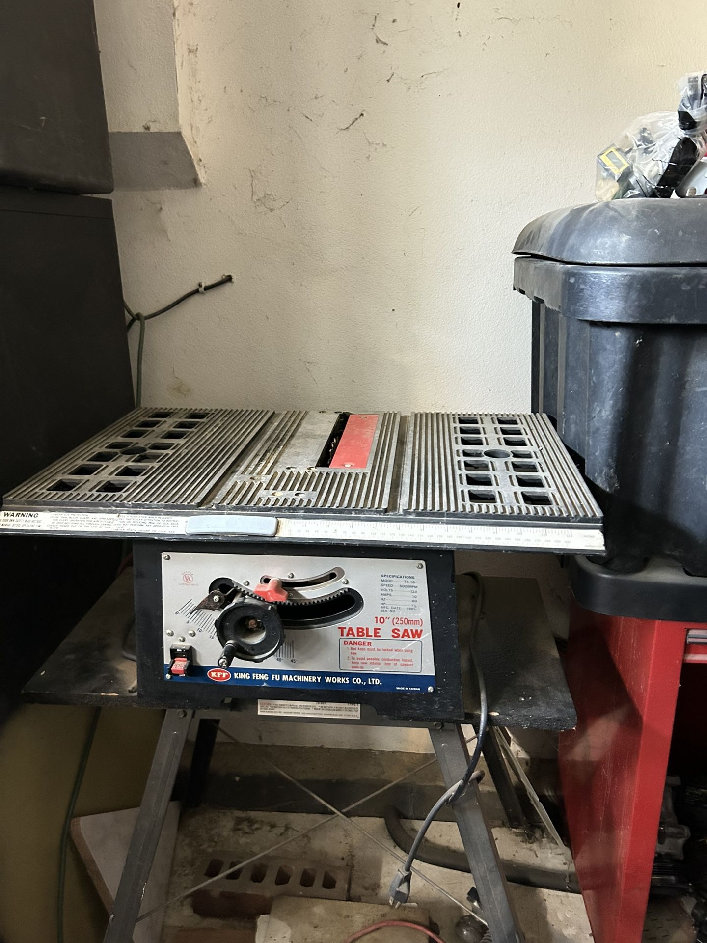 Table Saw