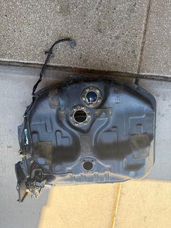 Civic gas tank 1999/2000 OEM