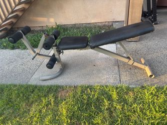 FREE WEIGHTS BENCH incline decline and flat positions