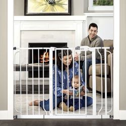 Regalo Easy Step 49-Inch Extra Wide Baby Gate, Includes 4-Inch and 12-Inch Extension Kit, 4 Pack of Pressure Mount Kit