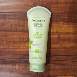 Aveeno Positively Radiant Skin Brightening Daily Scrub With Moisture-Rich Soy Extract: 7 oz