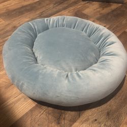 Cat Bed new Never Used