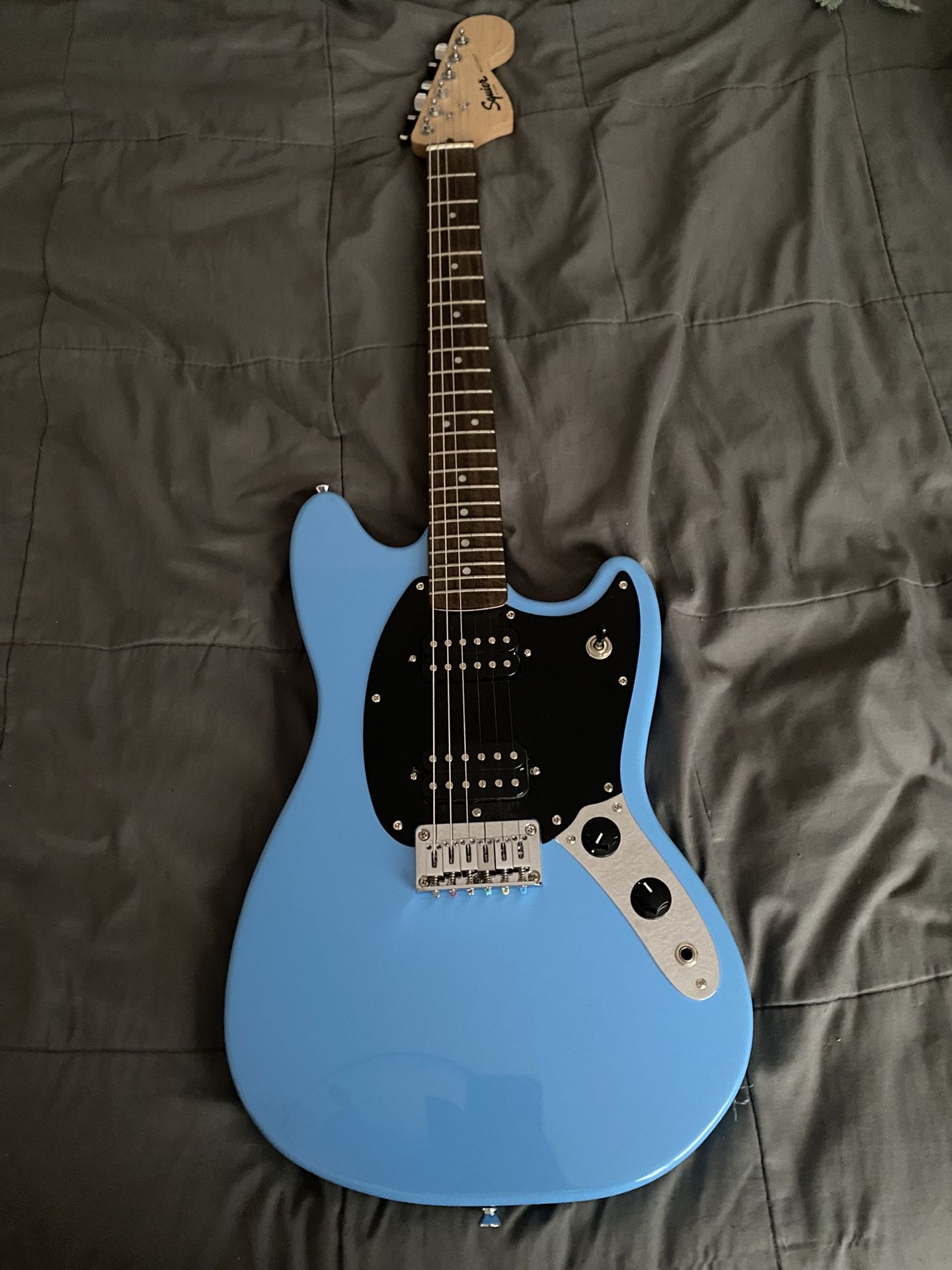 Squier mustang